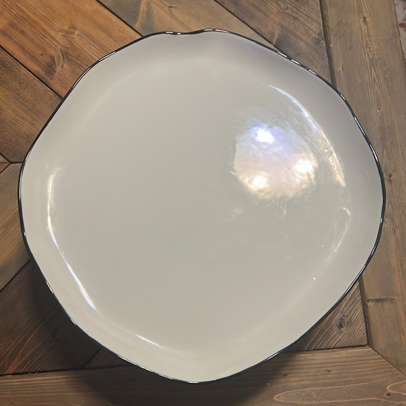 NWT large pedestal tray, by Santa Barbara design studio really modern and fun! - Picture 2 of 5